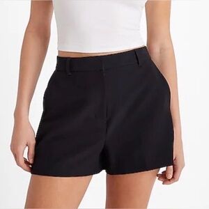 NWT Express Editor Super High Waisted Tailored Shorts Black size 8